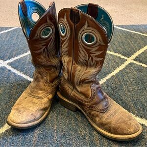 7.5 Ariat women Cowgirl boots with teal. Well used but good soles.